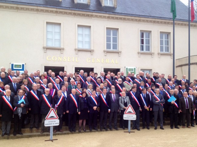 Forte mobilisation des élus d'Eure-et-Loir contre le projet de redécoupage cantonal