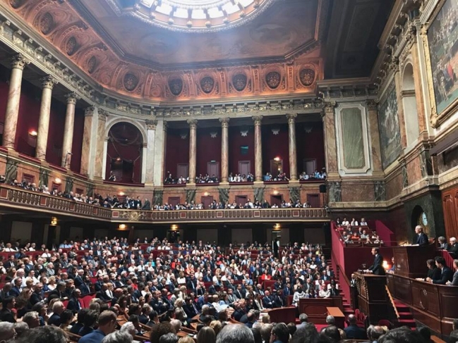 Le parlement est aujourd'hui réuni à Versailles
