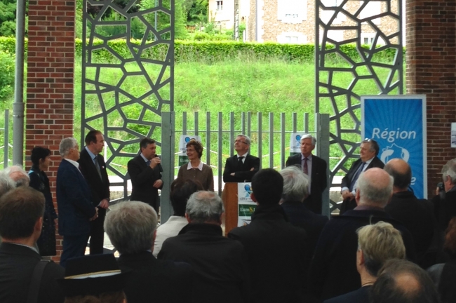 Fin des travaux du pôle d'échanges multimodal et inauguration de la halle en Gare d'Epernon